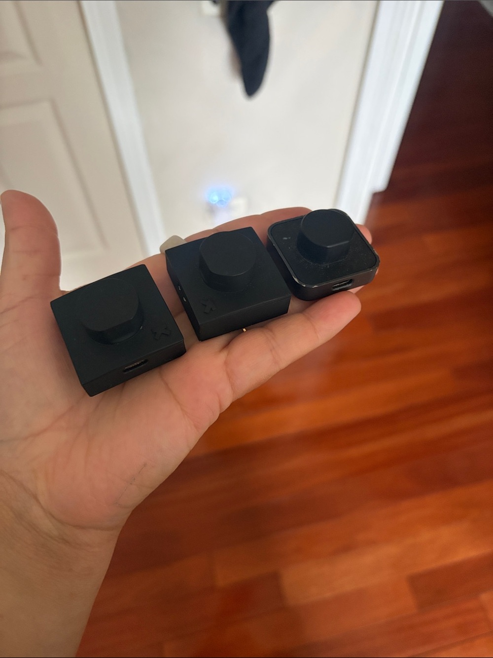 Ultrahuman ring charger. Size 11